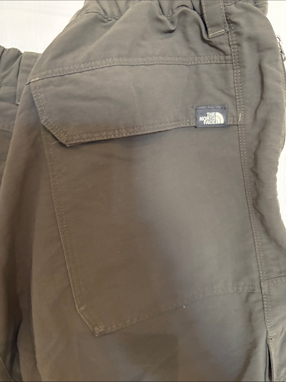The North Face Men's Olive Green Shorts - Picture 7 of 8
